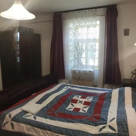 Konukevi Terez Haza 3*